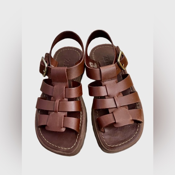 Girls ZARA Lug Sole Leather Sandals - Picture 1 of 2